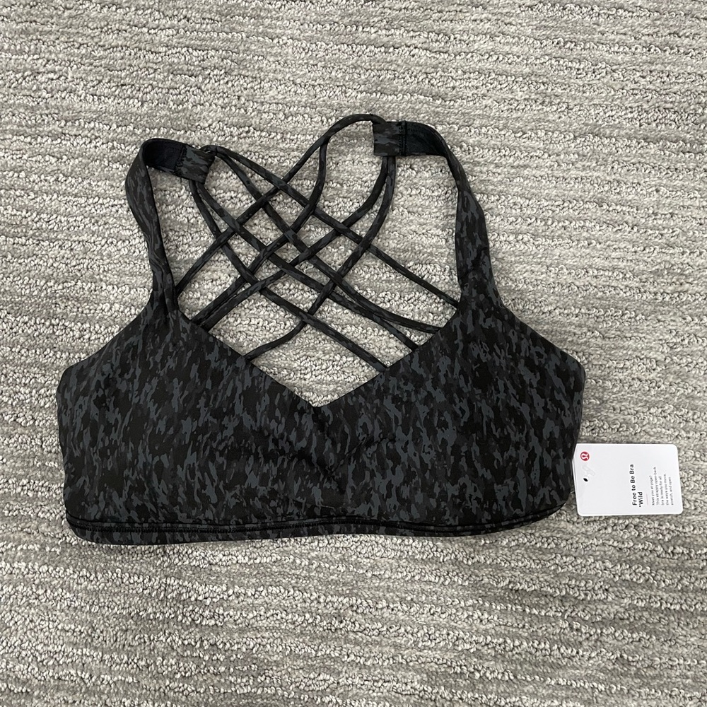 NWT Lululemon sports bra